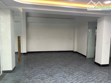 Cho Thuê Nguyên Căn Mặt Tiền 7m Khu Biệt Thự Sadeco Ven Sông Quận 7.