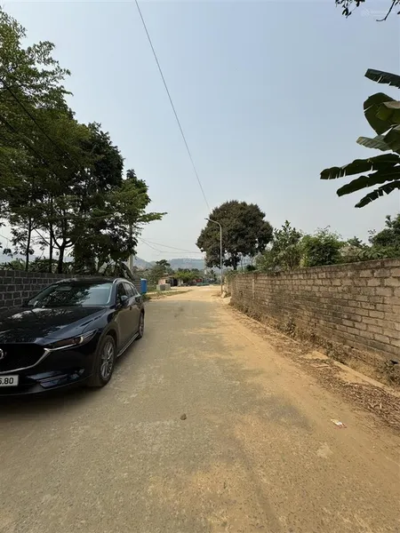 Bán 300m2 trục chính thôn luồng, yên trung, thạch thất, hà nội
