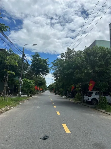 Chính chủ gửi bán lô đất mặt tiền 147 đinh đức thiện vị trí đẹp, giá tốt diện tích 90m