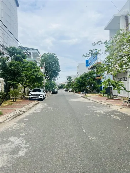 Bán lô đất mặt tiền đường đinh lễ p xuân an phan thiết. gần trường thanh nguyên, khu đông đúc