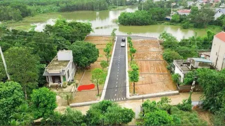 150m2 mặt tiền hơn 9m gần dh 09 tại hòa thạch