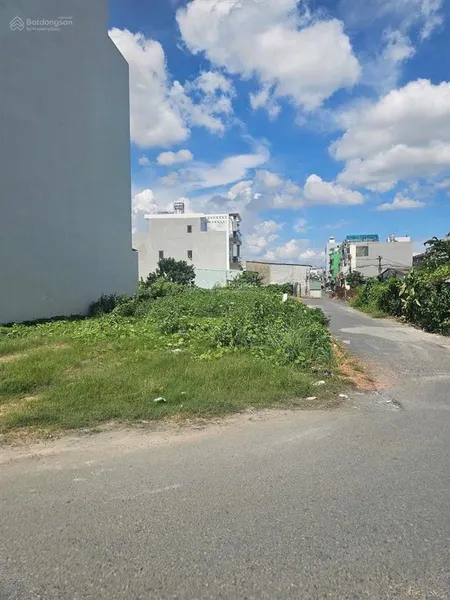 Bán đất 2 góc mt đường tx 46, p. thới an, q12 dt 6,2 x 18m tổng 126m2, thuận tiện kinh doanh
