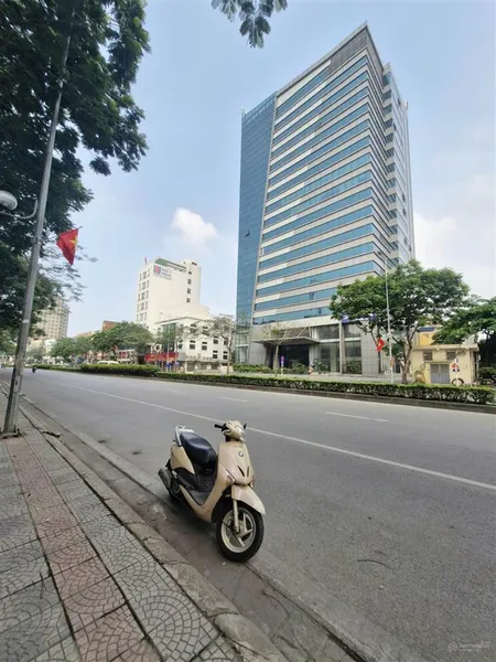 Bán đất mặt phố nguyễn văn cừ, long biên, 960m2, mt 34m, giá 87.5 tỷ, tòa nhà kinh doanh đắc địa