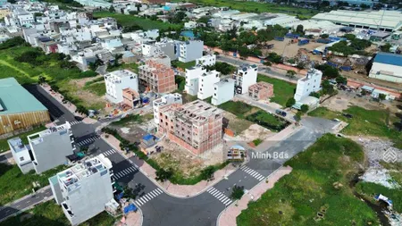 Bán lô đất góc 2 mặt tiền siêu đẹp 5x11,5m đường nhựa 20m có vỉa hè thông thoáng đường hương lộ 2