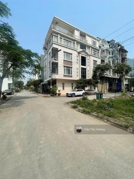 Bán đất 2 lô liền kề mặt tiền 8m đường đỗ chính, lê hồng phong