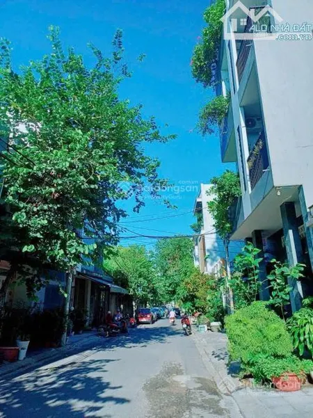 Lô đất hiếm gần biển mỹ khê mt lương thế vinh, đà nẵng dt 78m2 tặng căn nhà cấp 4
