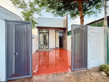 Bán nhà 120.1m² ngang 5m giá 2.1 tỷ Xã Quảng Phú
