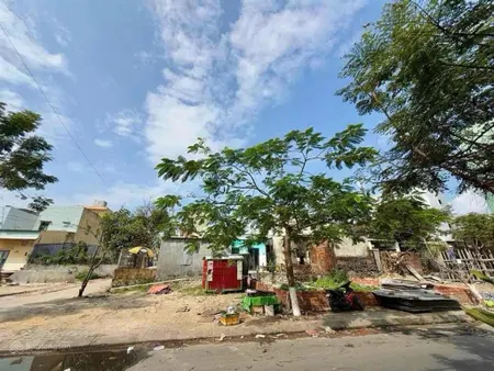 Bán đất mt mỹ khê 8 cách biển vài bước chân .