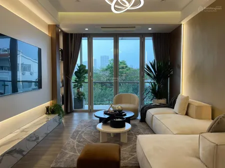 Cần bán căn hộ garden plaza 2 phú mỹ hưng dt 141m2 có ban công dài
