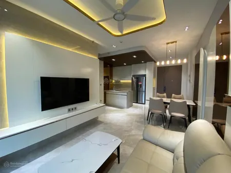 Bán căn hộ midtown 2 phòng ngủ, view thác nước, diện tích 80m2, nhà đẹp, giá tốt