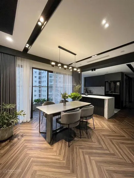 Bán căn hộ chung cư văn phòng tw đảng đội cấn, ba đình. 90m2 2n full 8.4 tỷ. 0983 237 ***