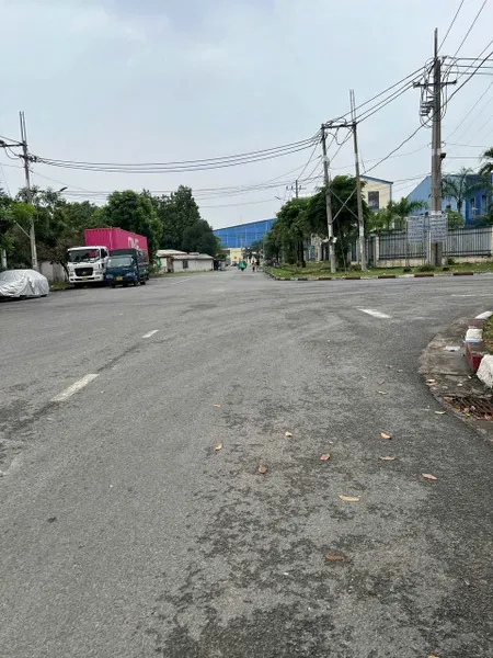 1267m2 full thổ mặt tiền gần KCN Vĩnh Lộc giá 42 tỷ