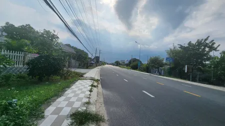 Bán 16.5m đất mặt tiền Lý Thái Tổ - Tân Tiến - LaGi gần Biển giá mềm