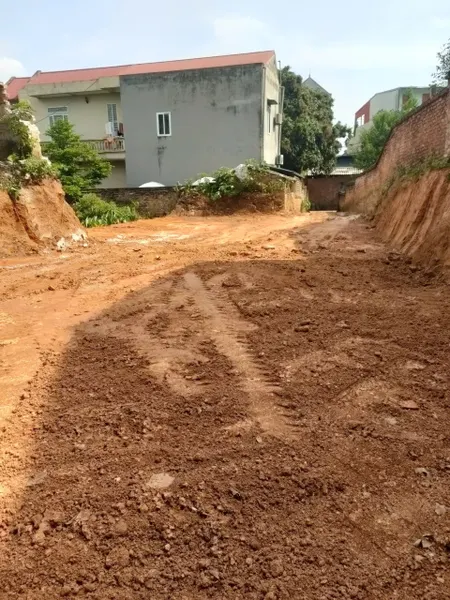 Bán đất 240m² trong đó 150 thổ cư giá 2.88 tỷ . Sau chợ Dầu , Dữu Lâu