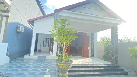 Bán nhà 200m² ngang 9,2m giá 2.5 tỷ Xã Hy Cương