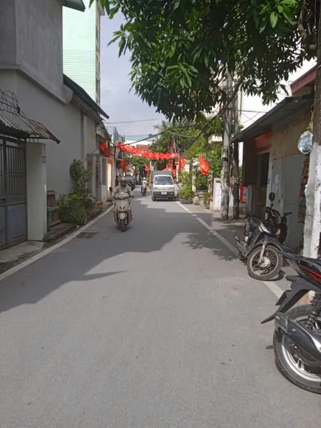 Bán nhà,KIM CHUNG, Ô TÔ NGỦ TRONG NHÀ, Nhỉnh 5 Tỷ.