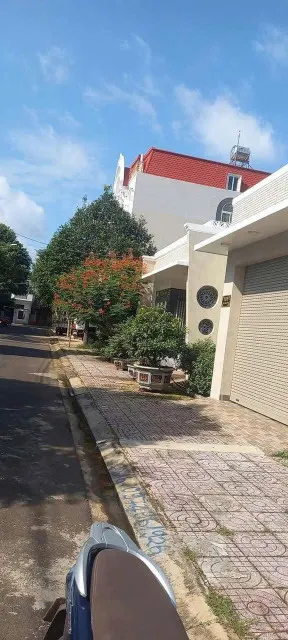 Đất gần ngay siêu thị Go, full thổ ca, 7x16m, bán 2tỷ609