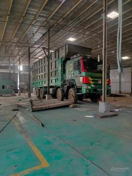 Bán nhanh nhà xưởng 2000m2 ngay cụm cn thiện tânvĩnh cửu đồng nai. giá chỉ 10,2 tỷ