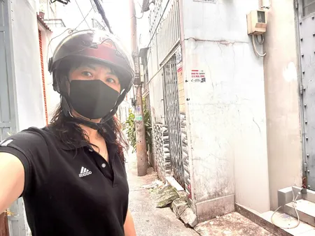 BÁN NHÀ 4 TẦNG ĐƯỜNG KHÁNH HỘI- LÀM CHDV- NGANG NỞ HẬU- SẴN DÒNG TIỀN 30 TRIỆU/ THÁNG- RA TÔN THẤT THUYẾT- BẾN VÂN ĐỒN -HOÀNG DIỆU- ĐẾN NGUYỄN TẤT THÀNH.