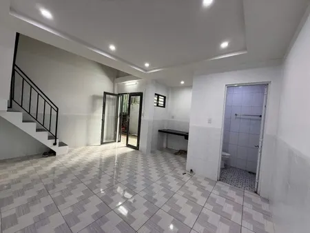 37. Phòng 4 triêụ Hưng Phú 1 Cái Răng