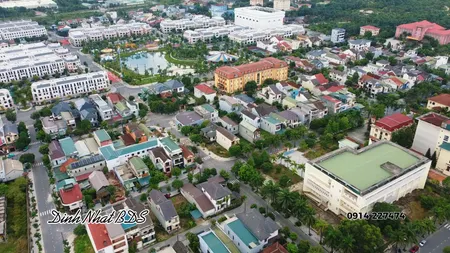 Bán đất nền Kđt Nam Đông Hà 150m2 - khu Vincom Đông Hà, đường 15.5M. 2MT trước sau