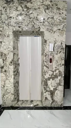 Cho thuê Nhà VP, Nhà Hàng, KD, thang máy, 117m2_ 5T;, Giảng Võ-45 Tr