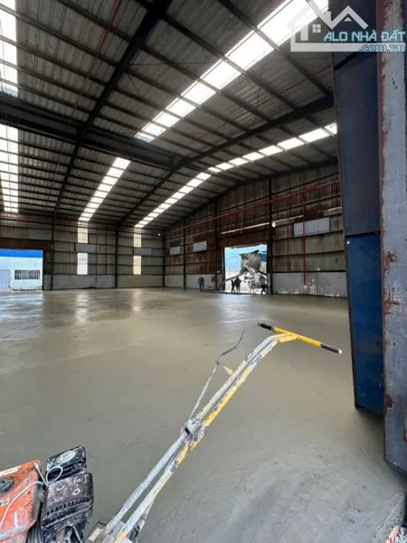 CHO THUÊ KHO 1000M² MỚI XÂY GIÁ SIÊU TỐT TẠI ĐỨC HÒA, LONG AN