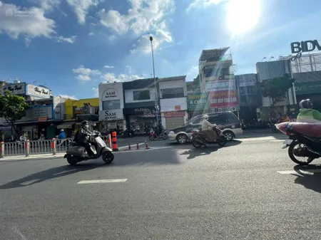 Bán nhà xưởng 2mt xuân thới thượng hóc môn có tòa nhà văn phòng to trệt 2l dt 1776.7m2 45 tỷ tl