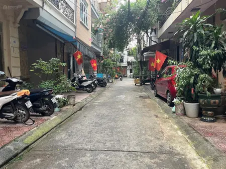 Bán đất phân lô vỉa hè, ô tô đỗ cửa ngay sát bưu điện hà đông, 30m2, mt 4.2m giá đầu tư chỉ 7.05tỷ
