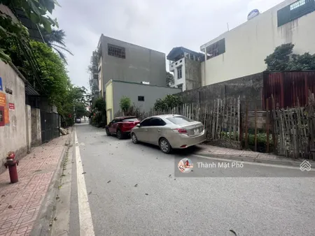 Bán đất đức giang, long biên 75m2 mt4.8 giá 9,6 tỷ. vỉa hè, oto tránh.