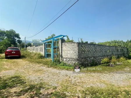 Siêu phẩm nghỉ dưỡng đẹp tại lương sơn dt 500m/100m thổ cư lô góc 2 mặt tiền