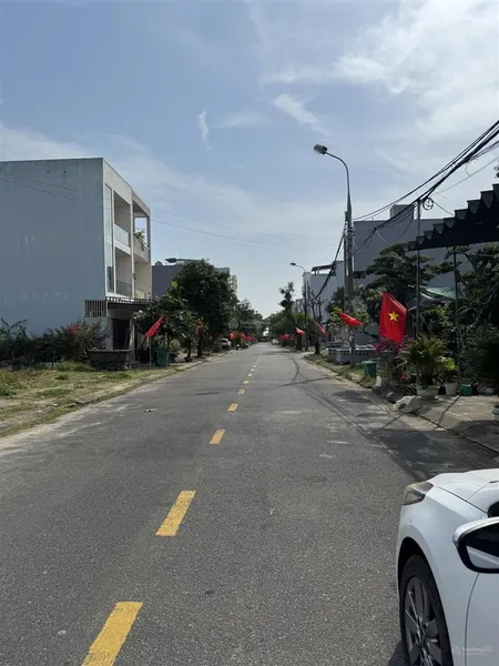 Bán lô thuỷ sơn 5 sát bãi tắm sơn thuỷ thông nguyễn khắc viện minh tuyết nhà đất biển ngọc