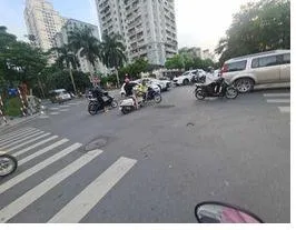 Bán đất đấu giá khu lai xá hoài đức sát đh thành đô 75m2 chỉ 12,2 tỷ
