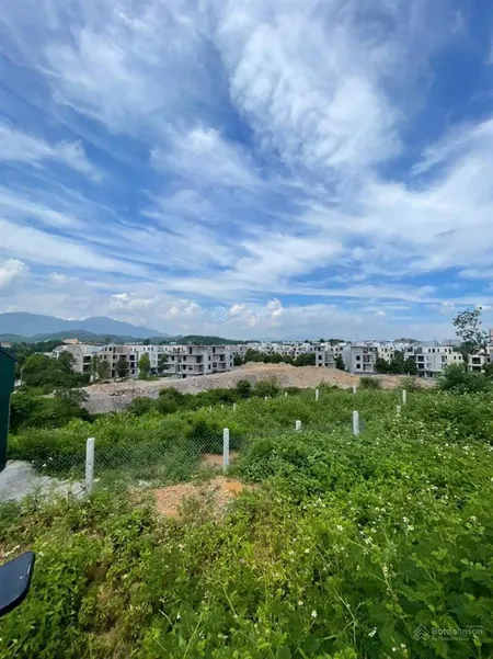 Cần bán gấp lô đất 165m² đồng trạng view đẹp, gần fpt, đh quốc gia, gần quốc lộ 21, giá 3.x tỷ