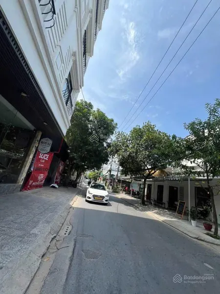 Hot!! chuyển nhượng lô góc 2mt sát phố tây an thượng, sát biển mỹ khê thoáng 3 mặt xây dựng cực đẹp