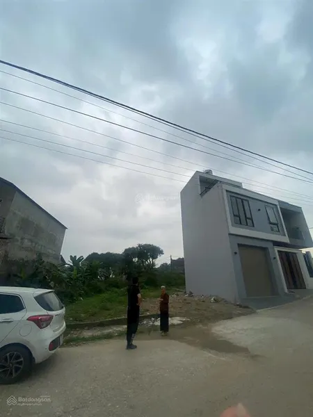 Em còn lô đất 78m2 vệ linh phù linh mặt tiền 5m đường 2 ô tô. giá 2 tỷ
