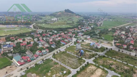 Bán đất đấu giá trung sơn, việt yên, bắc giang, gần sân golf, dt 85m2, mt 5m. đường 8m. giá 2,x tỷ
