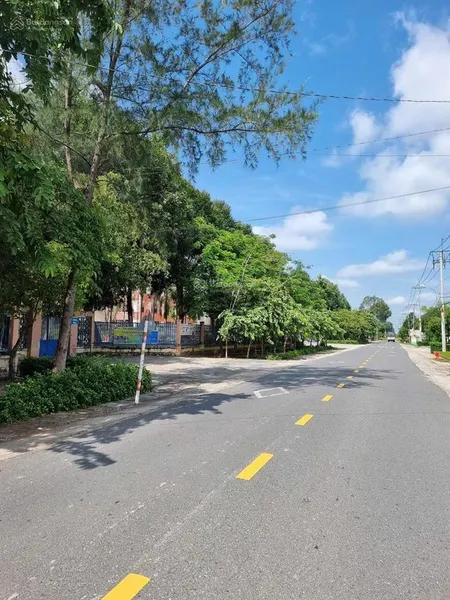Mt đường bùi thị điệt xã phạm văn cội. 500m2 thổ cư 232 giá 5,55tỷ