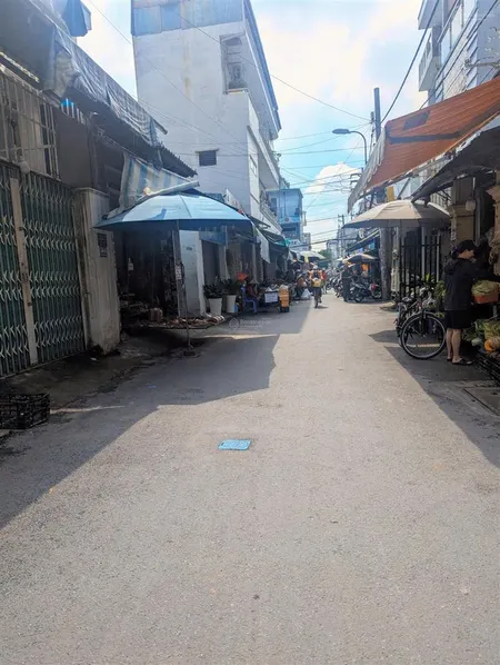 Lô đất 147m2, ngang rộng 6,8m, đường 6m thông, phạm văn chiêu phường 9 gv