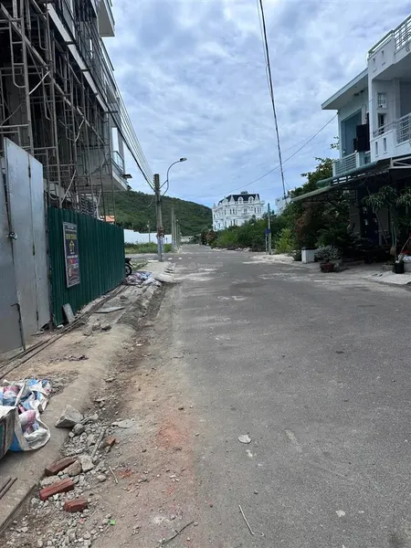 Bán đất bùi huy bích, vĩnh hòa nha trang 70m² hướng nam, giá chỉ 5 tỷ
