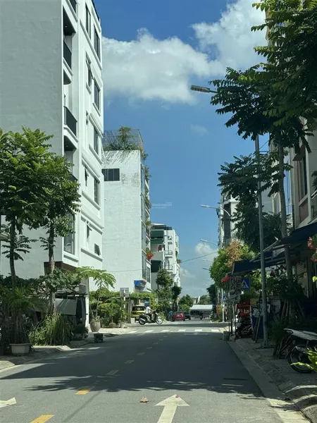 Bán gấp lô đất tại khu tđc ngọc thụy, long biên, hà nội, 17,6 tỷ, 62m2, đẹp, nhiều tiện ích.