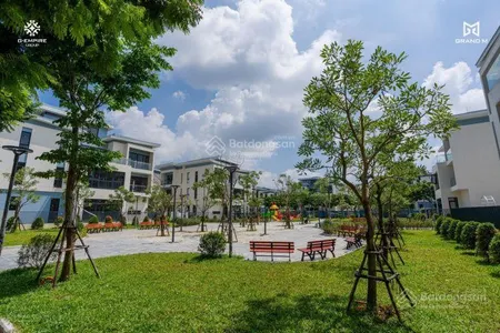 Siêu phẩm lô góc 3 mặt tiền vài bước chân ra biển kinh doanh sầm uất, đông dân cư