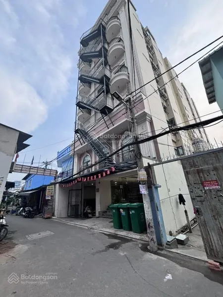 Chủ gấp bán hạ 1 tỷ giá 23 tỷ tl mạnh, đất quận 7, xây chdv mt hẻm xe hơi, hẻm thông, tặng gpxd