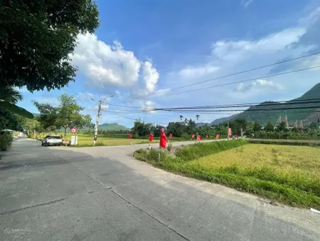 Bán 400m2 đất vườn sổ đỏ view nhìn sông mặt tiền trục chính nam yên hoà bắc đà nẵng view sông