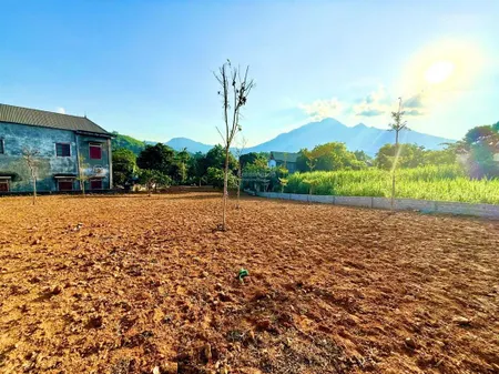 Mảnh đất nghỉ dưỡng cách tt hà nội 45km, cách trục chính và hồ lớn chỉ vài chục mét, cách tt xã 1km