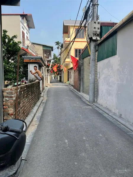 Chỉ 3,8 tỷ ! sở hữu lô đất đẹp view sông, ngõ oto , 40m2 phù hợp với gia đình trẻ,xây ở .