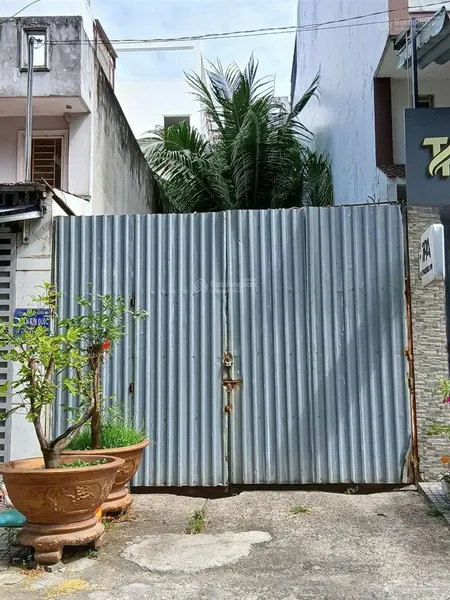 Bán đất nền đường số 24 q6 (4x24) đối diện công viên. giá quá rẻ chỉ 12 tỷ