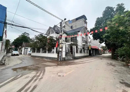 Chính chủ cần tiền bán mảnh đất hát môn phúc thọ diên tích 40m