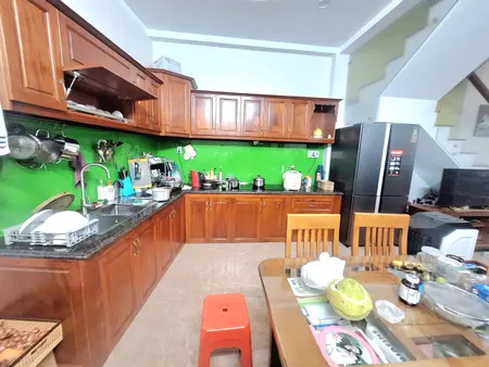 Nhà 3 tầng đẹp BTCT 58m² Đình Phong Phú – hẻm ô tô tránh 6m, sát mặt tiền, giá chỉ 8.2 tỷ