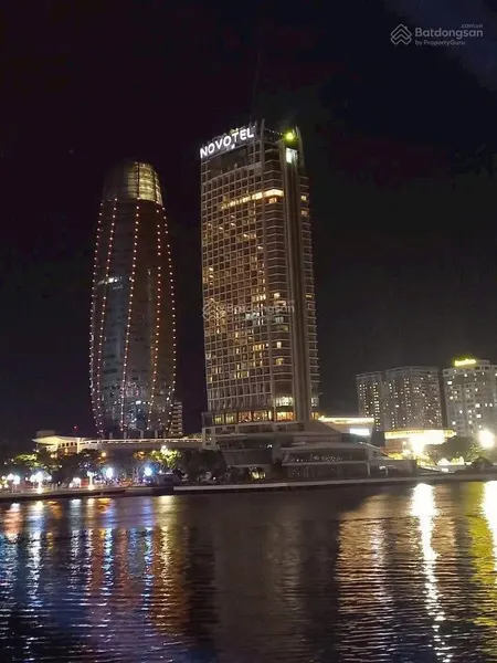 267m2, trung tâm phố biển mỹ khê, ngang đẹp 11m, mặt tiền chính hữu chỉ 33.5 tỷ sơn trà.